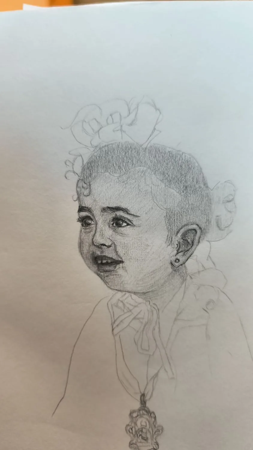 Retrato personalizado Lola I · Grafito sobre papel blanco · Arte de autor · Sandra Arenas
